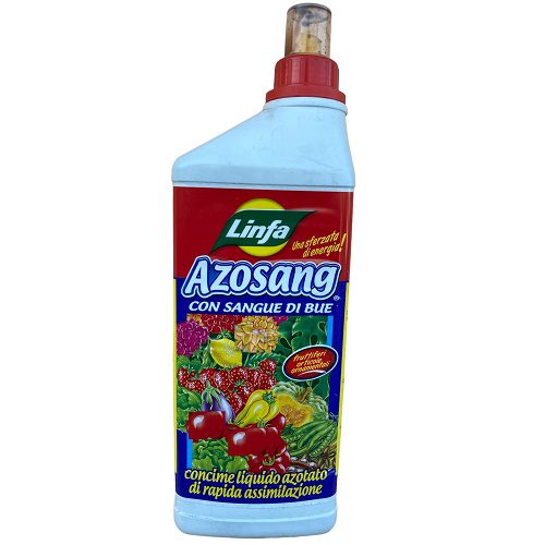 Azosang è un concime fertilizzante Sangue di Bue prodotto da Linfa: concime liquido ricco di azoto e sostanza organica, arricchisce il terreno e migliora la crescita della pianta, aiutandola a far sviluppare più foglie e più germogli.