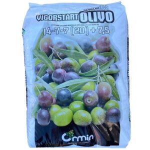 concime specifico per la concimazione dell'olivo, fertilizzante da mettere nell'oliveto per aumentare la produzione dell'uliveto, fare più olio e diminuire l'alternanza di produzione.
